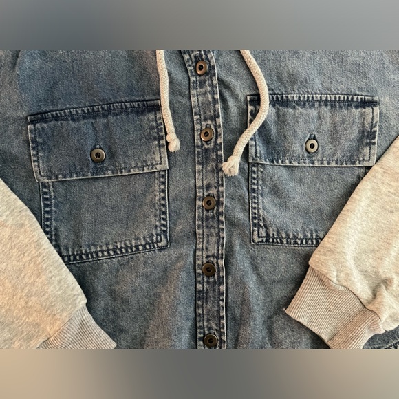 American Eagle denim cropped hoodie - Picture 4 of 6